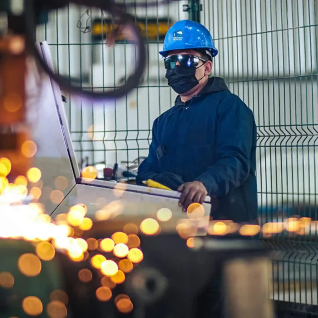 Taller de estructuras metálicas